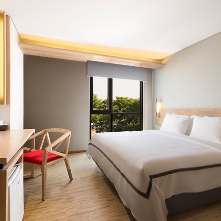 Up-Peak Hotel Simpang Lima Semarang Formerly Ha-Ka Simpanglima Hotel Σεμαράνγκ Εξωτερικό φωτογραφία
