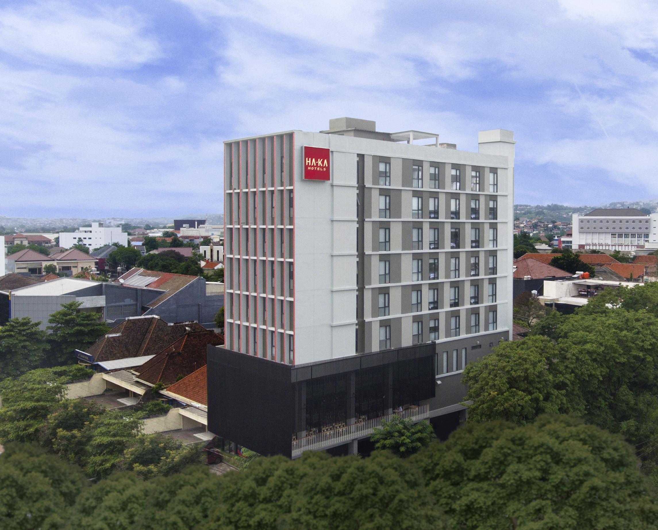 Up-Peak Hotel Simpang Lima Semarang Formerly Ha-Ka Simpanglima Hotel Σεμαράνγκ Εξωτερικό φωτογραφία
