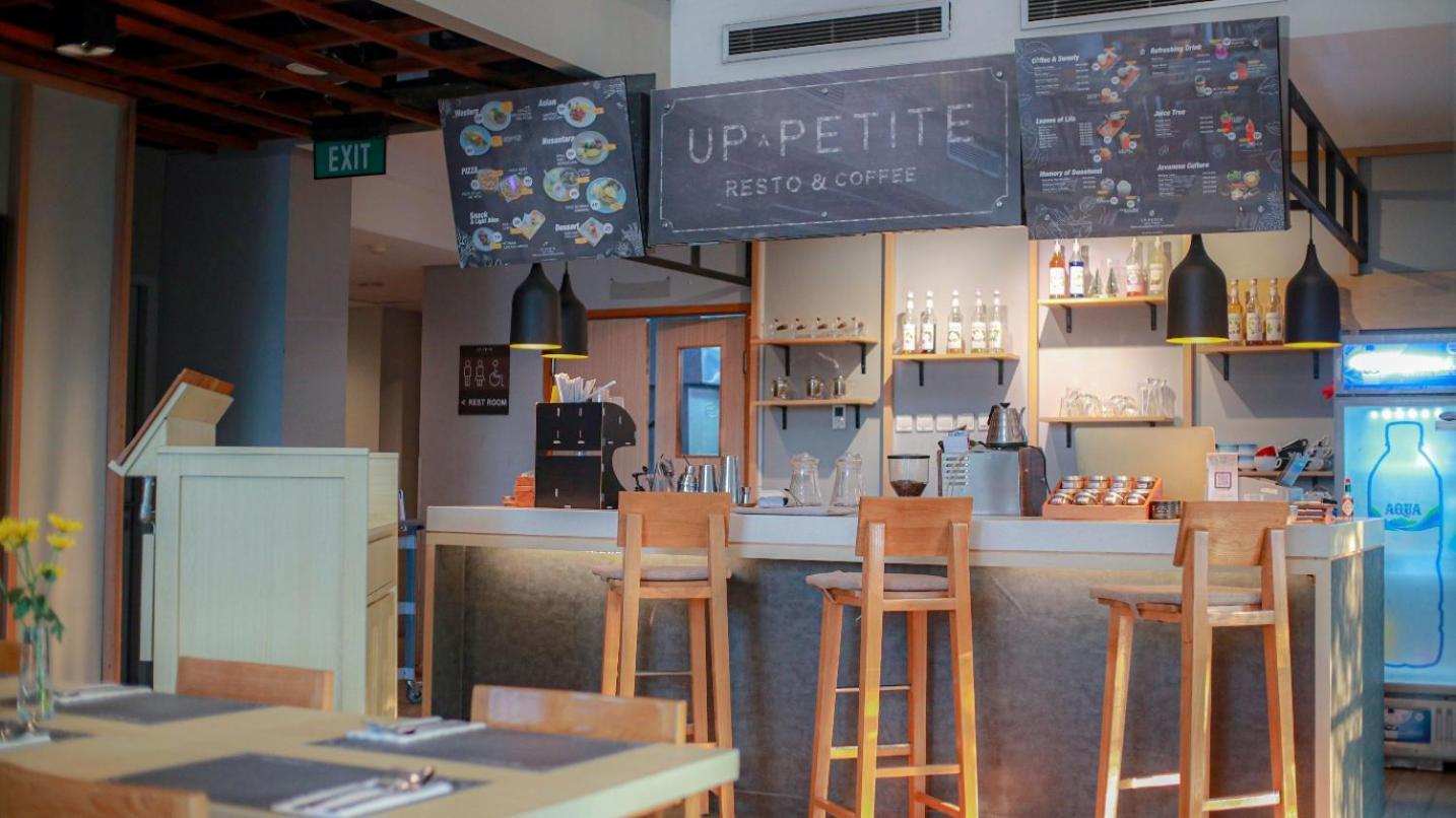 Up-Peak Hotel Simpang Lima Semarang Formerly Ha-Ka Simpanglima Hotel Σεμαράνγκ Εξωτερικό φωτογραφία