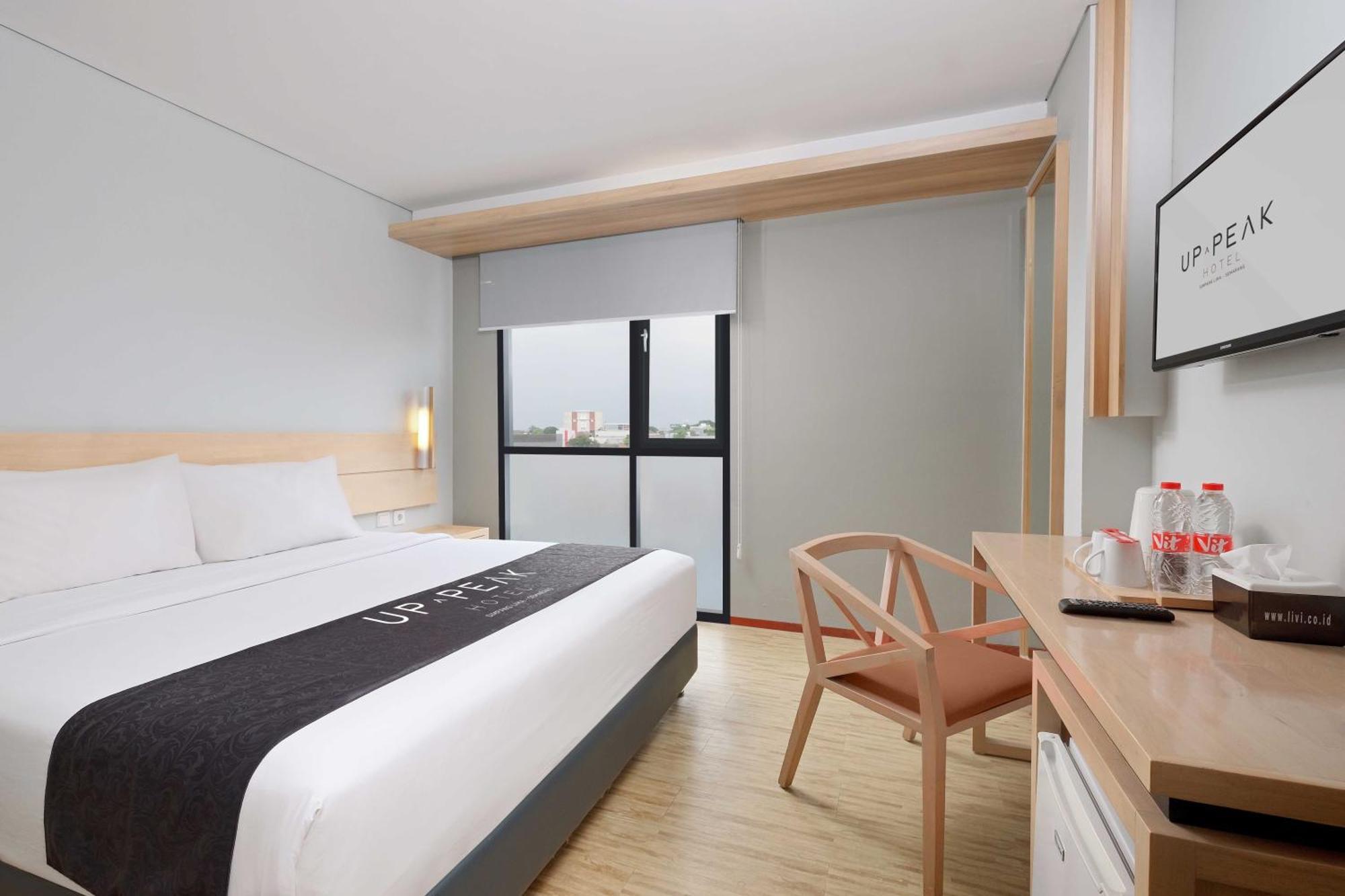 Up-Peak Hotel Simpang Lima Semarang Formerly Ha-Ka Simpanglima Hotel Σεμαράνγκ Εξωτερικό φωτογραφία