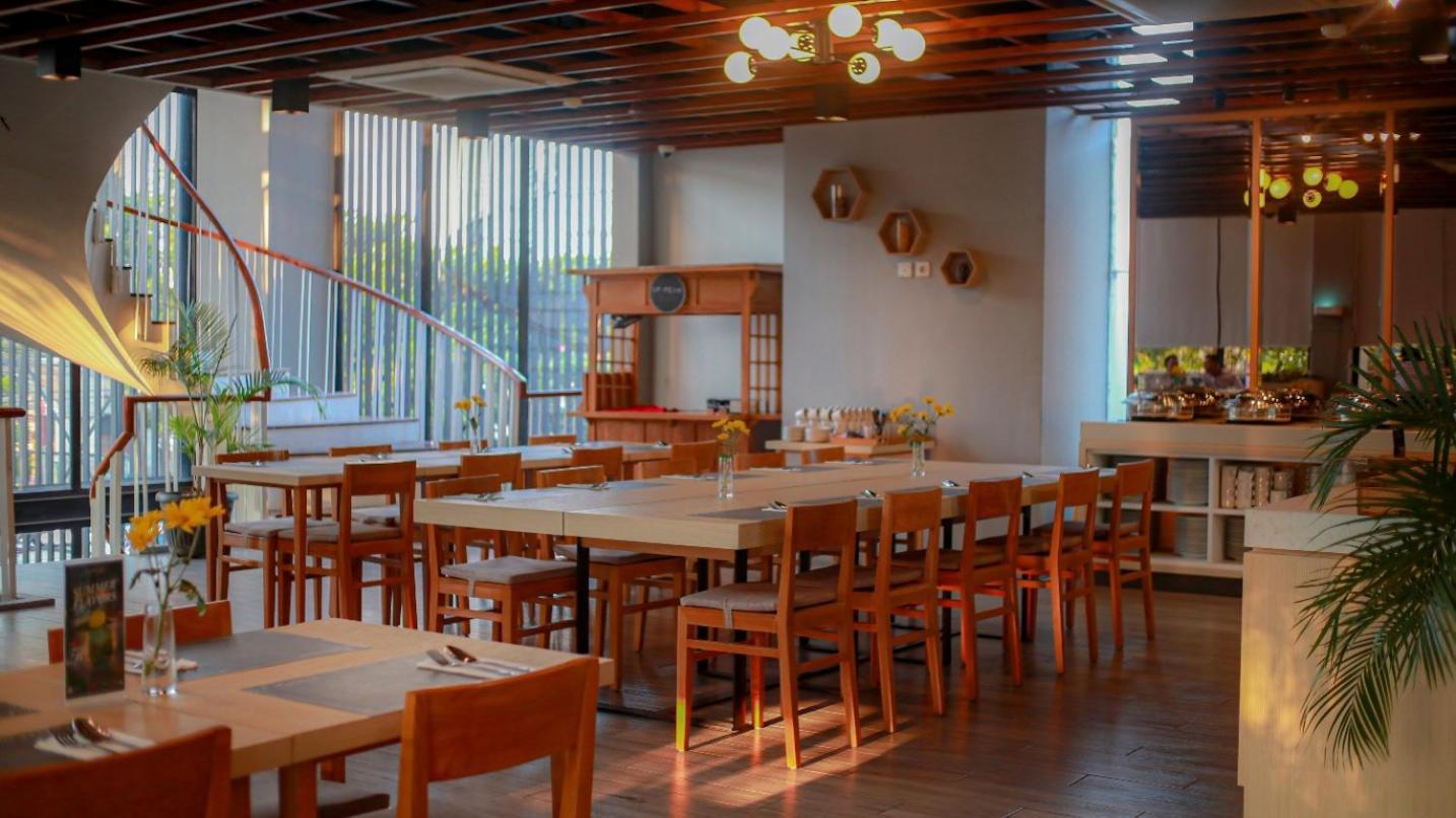 Up-Peak Hotel Simpang Lima Semarang Formerly Ha-Ka Simpanglima Hotel Σεμαράνγκ Εξωτερικό φωτογραφία